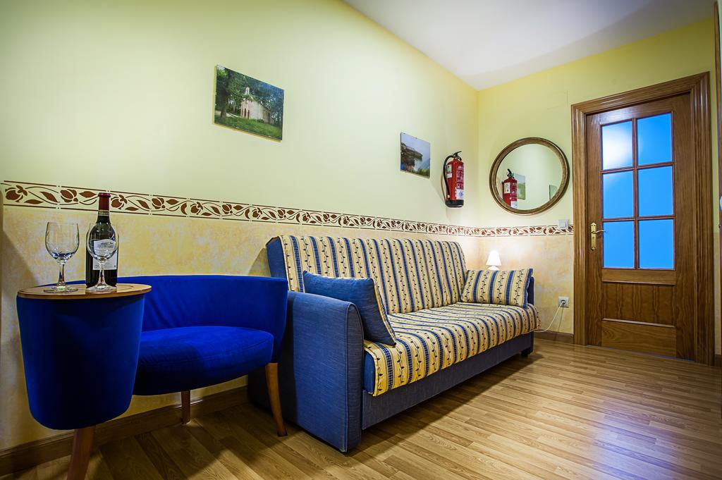 Apartamentos El Pradon De Santa Marina Parres de Llanes Værelse billede
